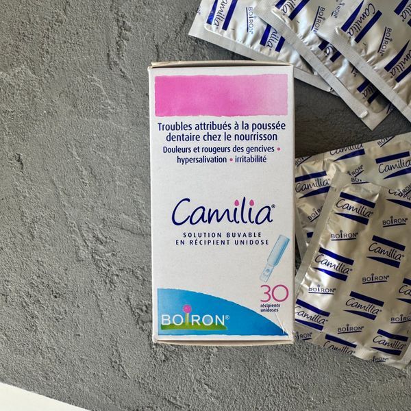 Camilia 30 монодоз Франція (Камілія) &ndash; монодози для полегшення симптомів прорізування зубів у дітей 30 монадою Франція 1917 фото