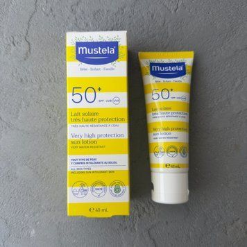 Mustela (Мустела) - сонцезахисне молочко для обличчя та тіла  SPF50+ 40 мл 1134 фото