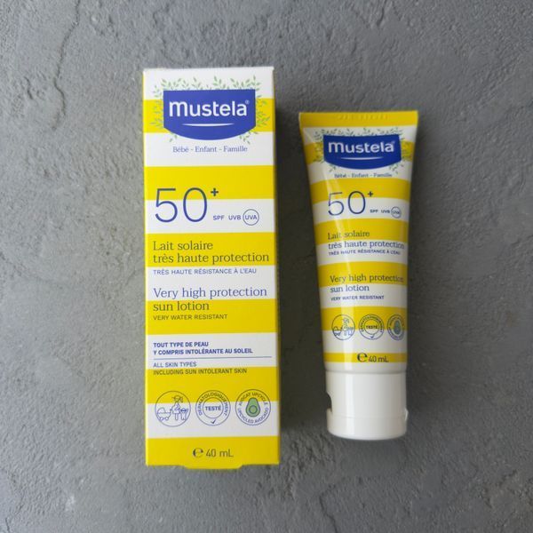 Mustela (Мустела) - сонцезахисне молочко для обличчя та тіла  SPF50+ 40 мл 1134 фото