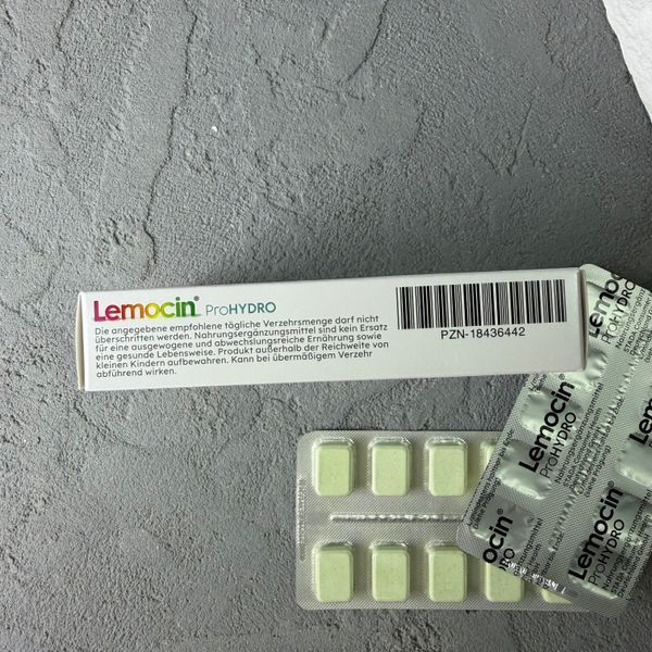 Lemocin ProHYDRO (Лемонцін) - зволожувальні пастилки для горла з лаймом та ментолом (від 4 років) 20 пастилок Німеччина 2064 фото